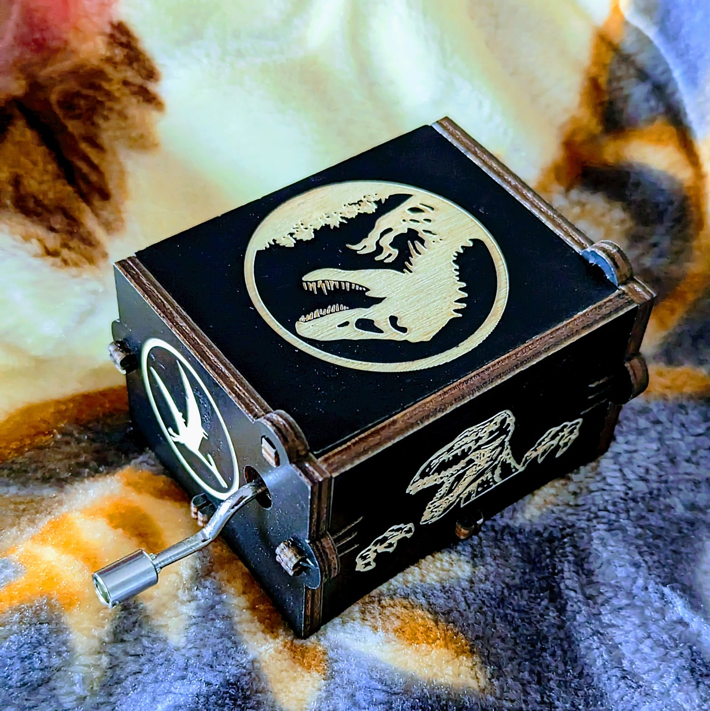 Jurassic Park - Wooden Music Box - Theme Song